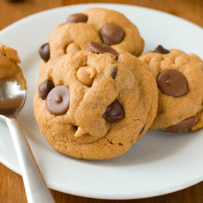 No flour peanut butter cookies on a white plate.