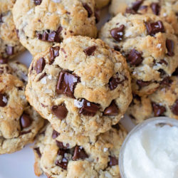 Coconut Oil Oatmeal Chocolate Chip Cookies