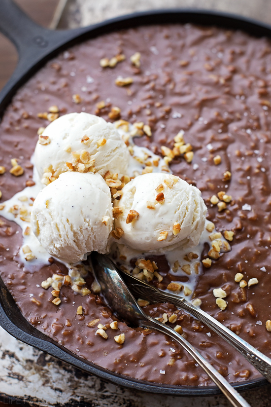 Texas Sheet Cake Skillet | lifemadesimplebakes.com