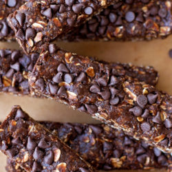 Triple Chocolate Granola Bars | lifemadesimplebakes.com