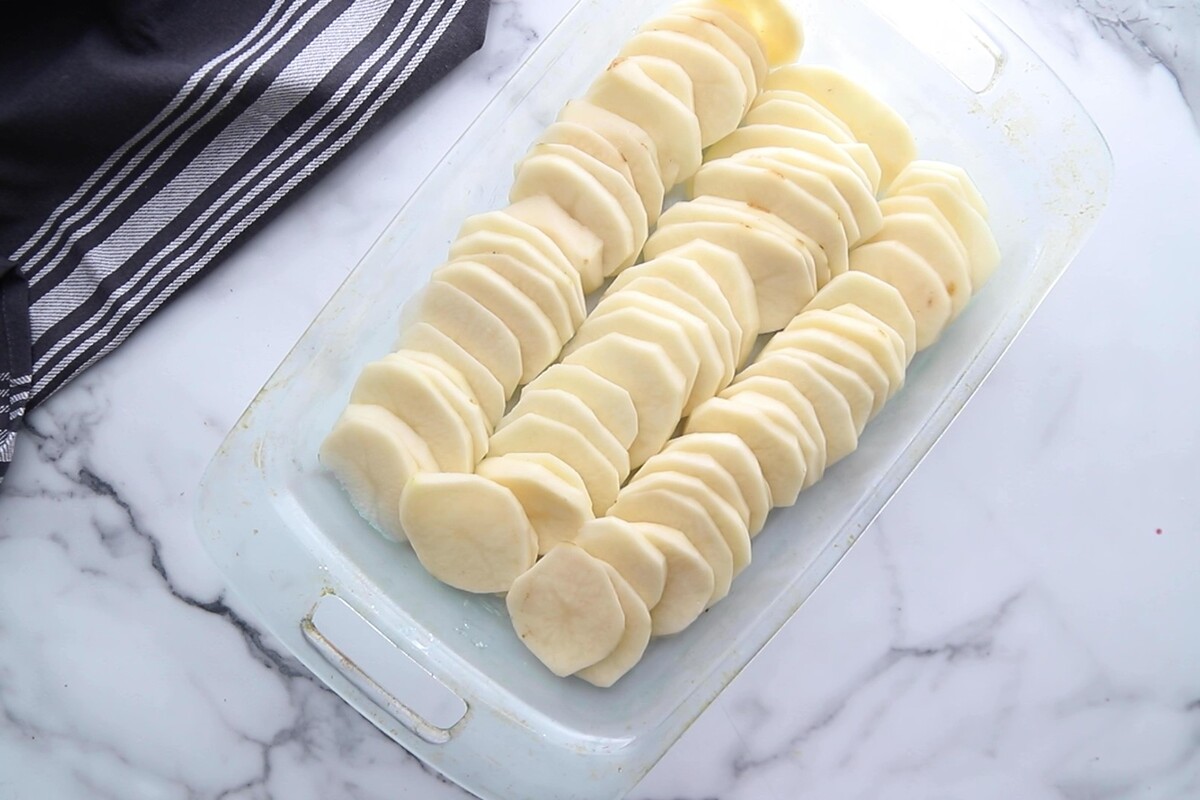 A pan with potatoes.