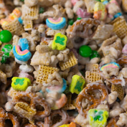 This Leprechaun Bait is the perfect salty and sweet snack to amp up your Saint Patrick's Day!