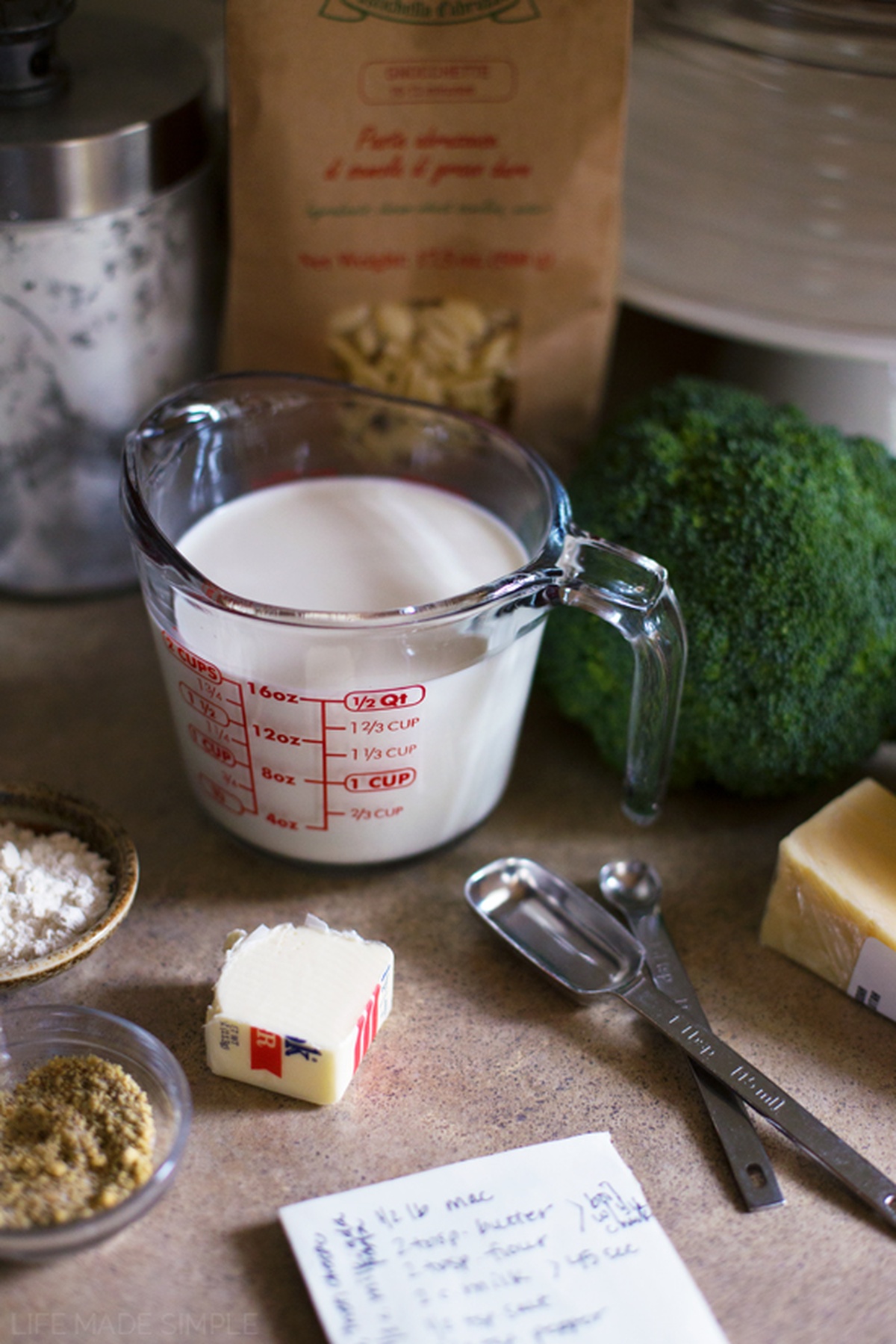 Ingredients for white cheddar broccoli shells laid out.