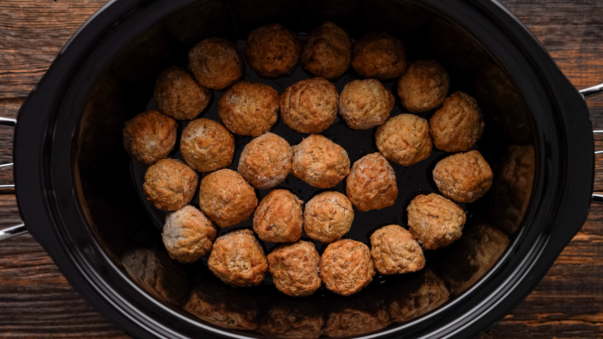 Meatballs in a slow cooker.