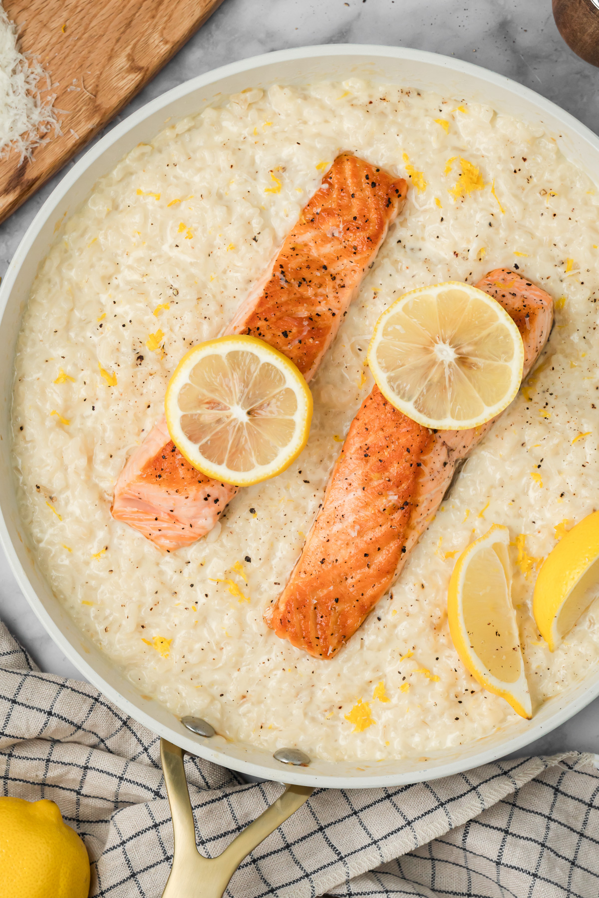 Salmon risotto in a skillet. 